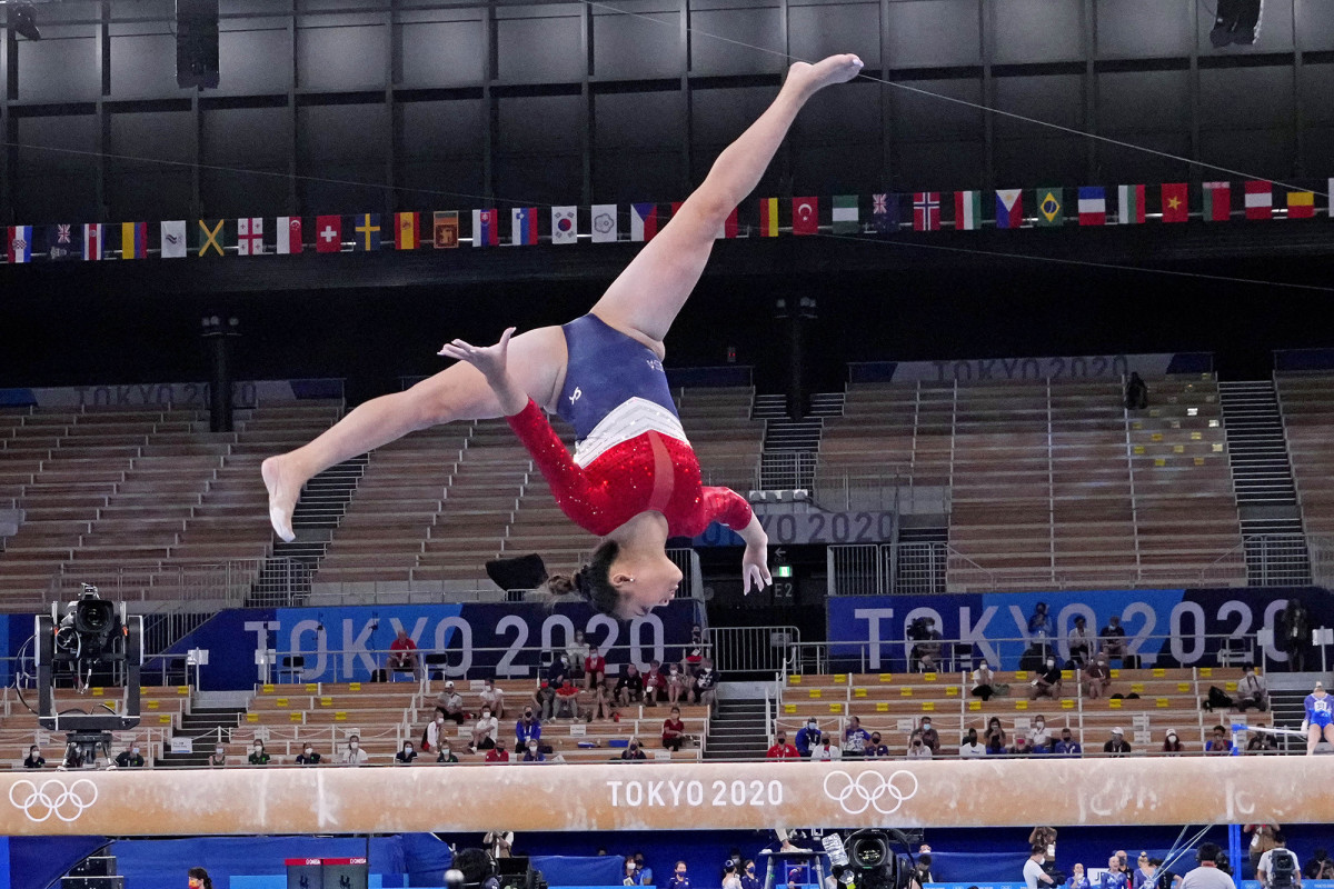 suni-lee-gymnastics-newsletter